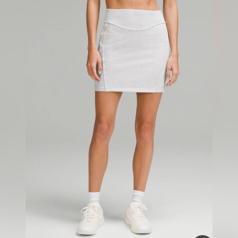 Lululemon Scuba HR Mini Skirt | Small